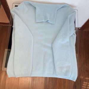 Blue 100% cashmere turtleneck
